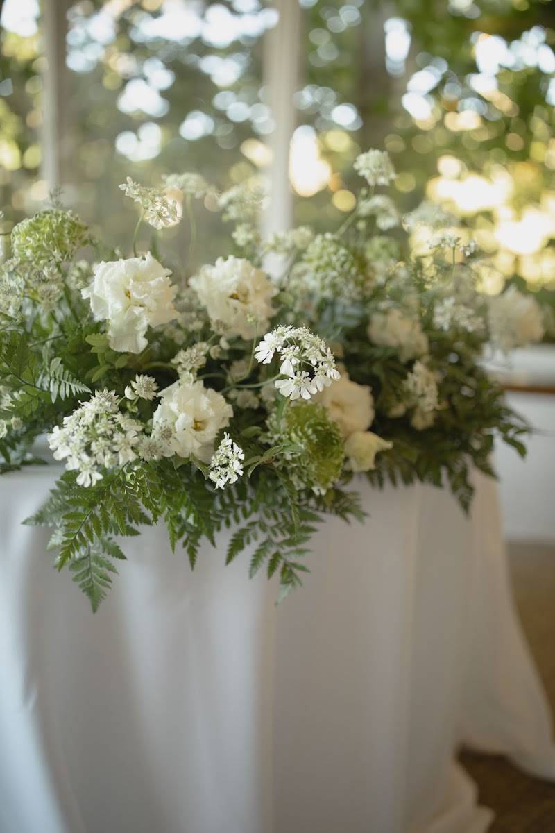 Elizabeth Grace Floral