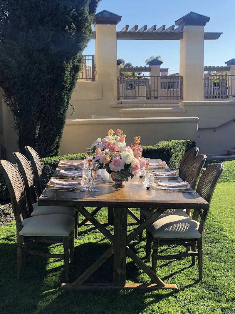 Elizabeth Grace Floral